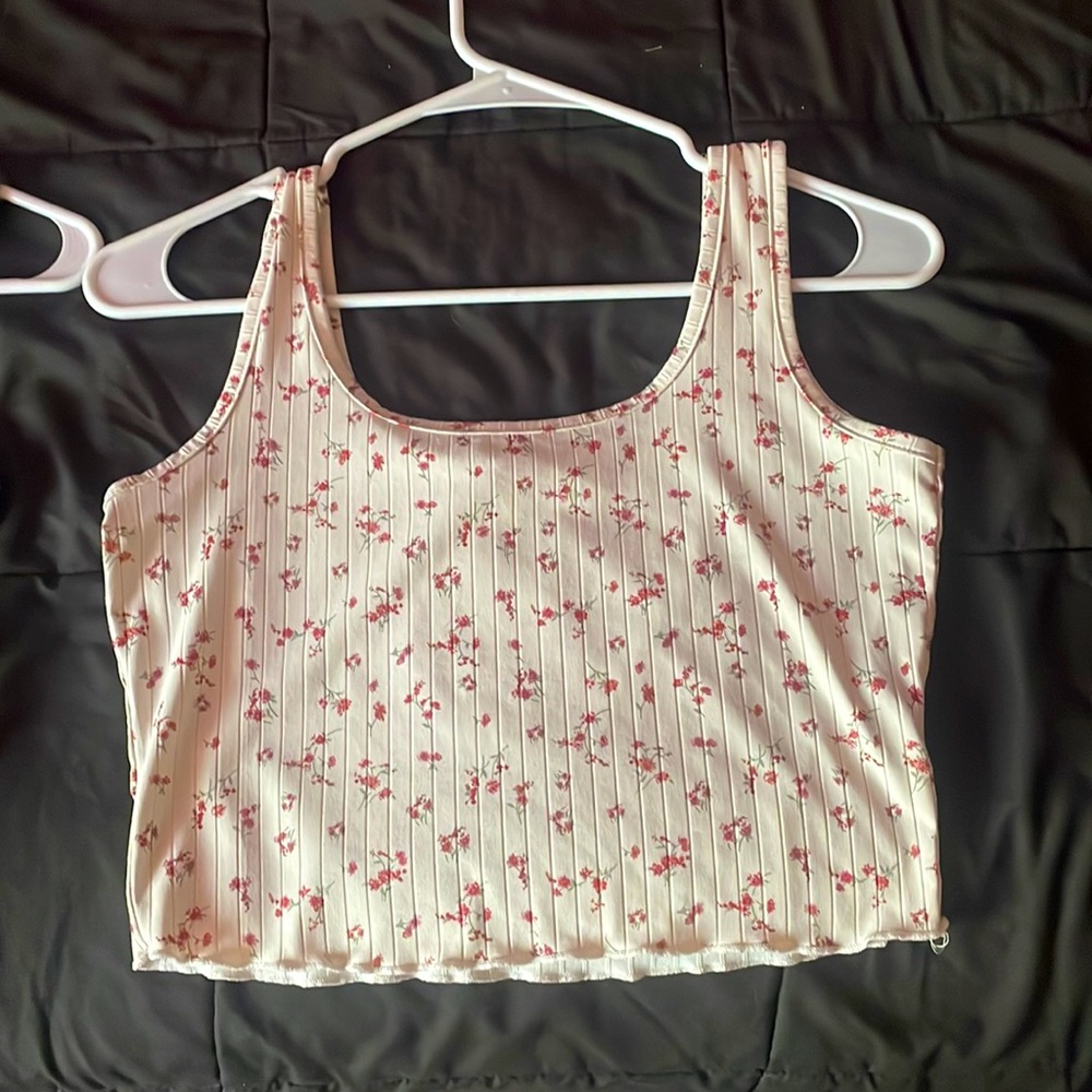 White floral summer tank top